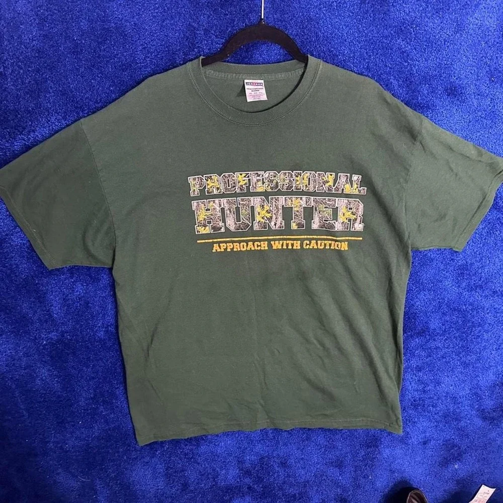 vintage professional Hunter‎ hunting tee hunting Jerzees 2XL Green And Yellow